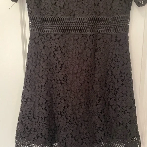NWT Mango Gipure Black Lace Overlay Dress - Picture 5 of 9